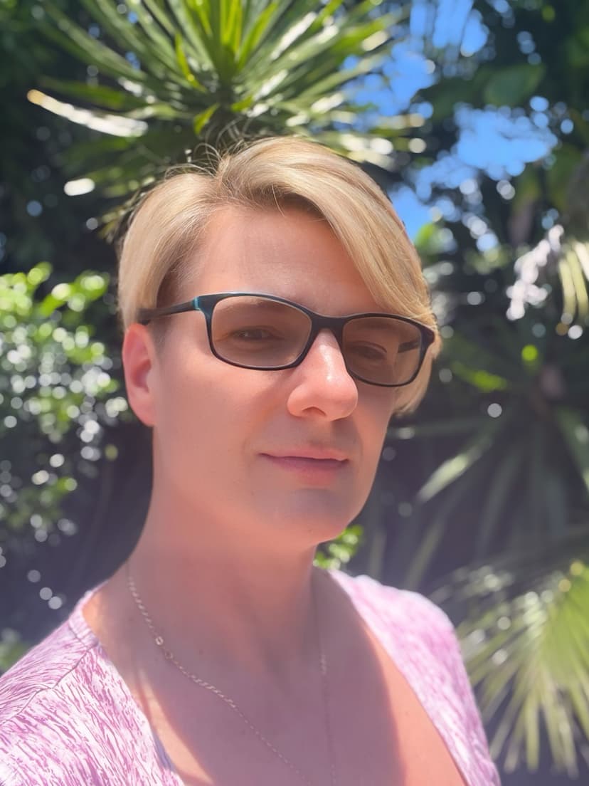 Lizette Fourie - Hearpreneur Solutions Founder